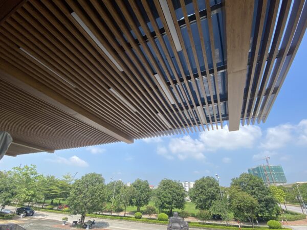 Trần nhôm thanh U-Shaped (U30x50, U30x70, U50X70...) - Hình ảnh 2