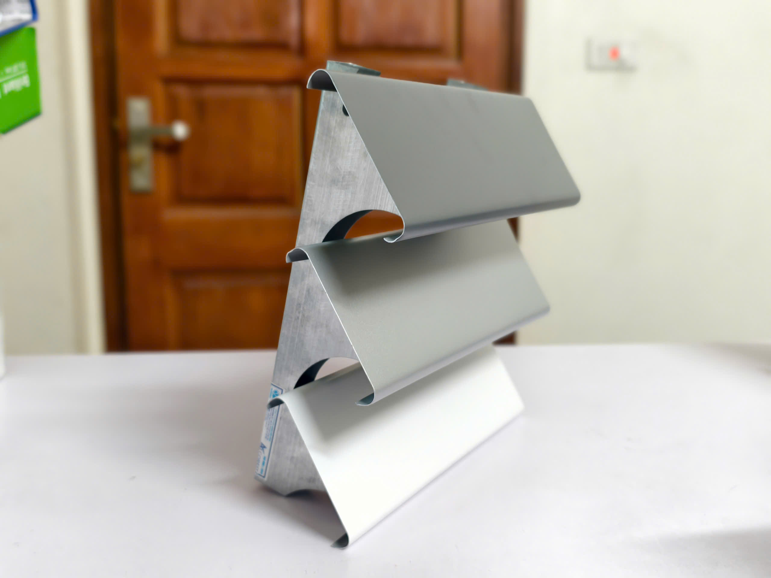 lam chắn nắng 85C